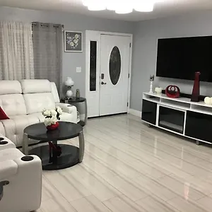 Mary's Luxury House , Tampa United States